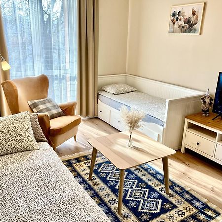 Apartament Akacja Centrum Rzeszów Buitenkant foto
